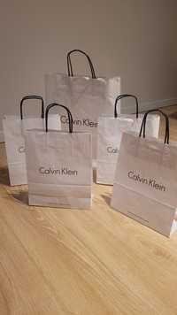3 torby papierowe Calvin Klein w 1 cenie