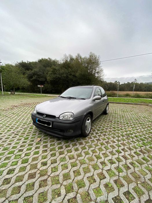 Opel Corsa B 1.4 Si 90cv