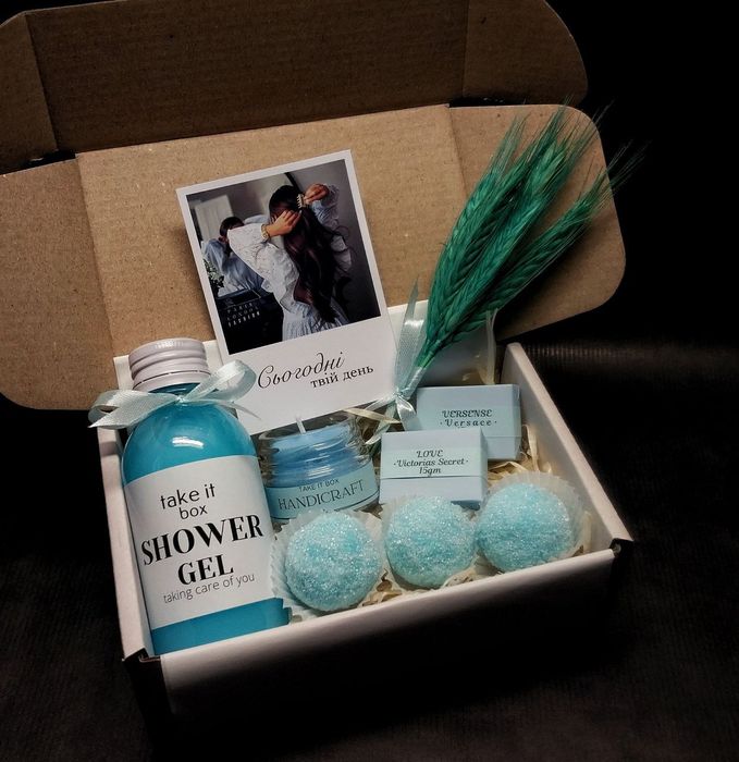 Подарунковий набір на день народження,свято для дівчини,жінки/Подаруно