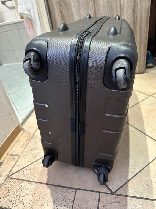 Большой Чемодан на 4 колесах из Германии