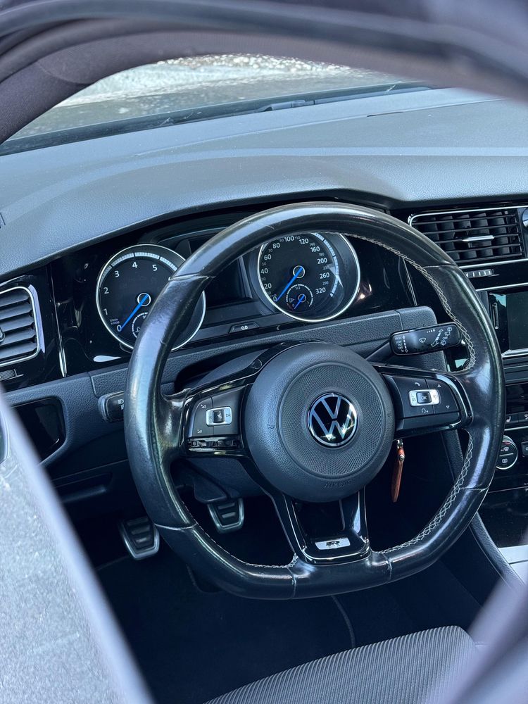 Golf 7R 300cv Negociavel