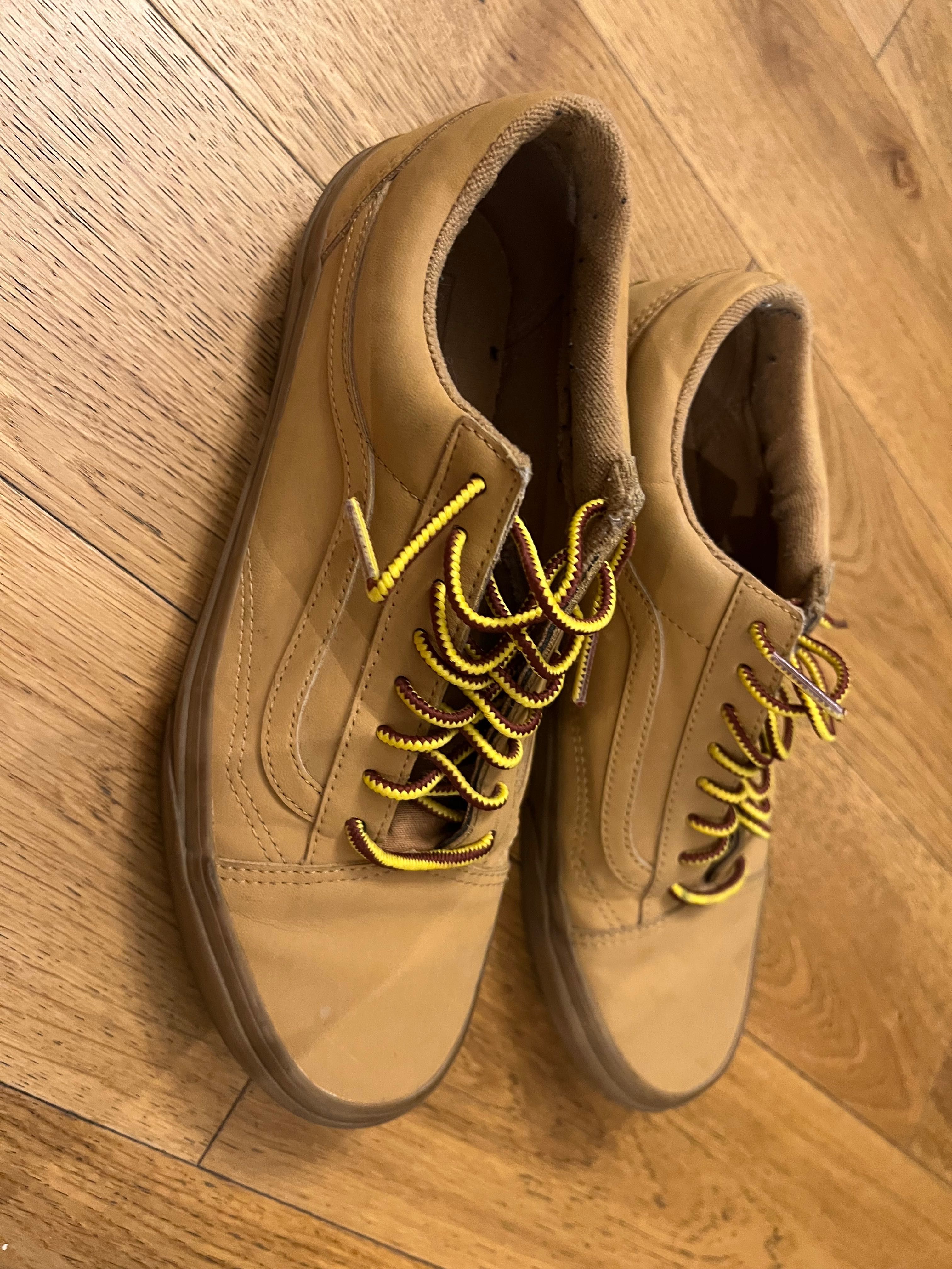 Vans - bardzo dobry stan - rozmiar 43