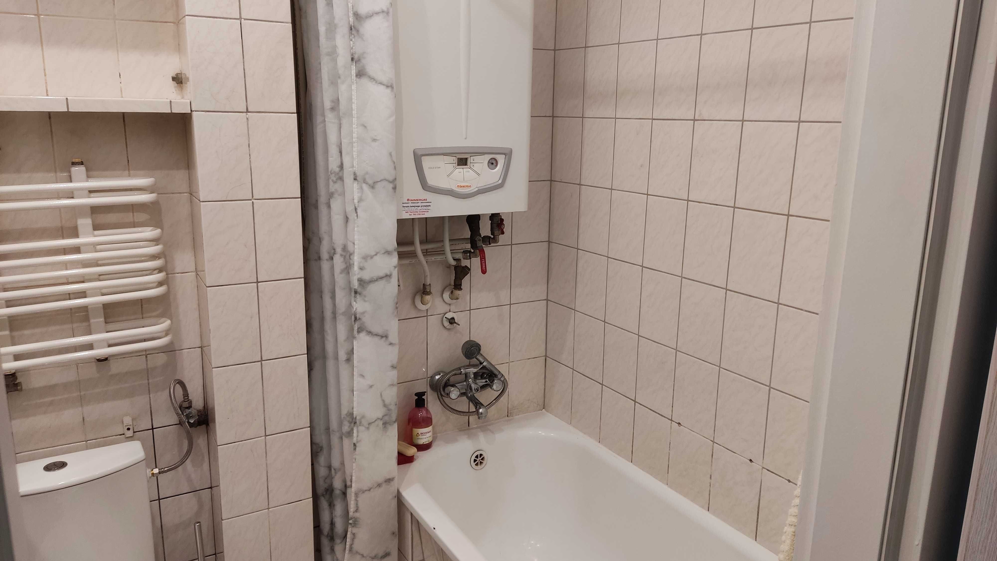 Mieszkanie dwupokojowe, wysoki parter