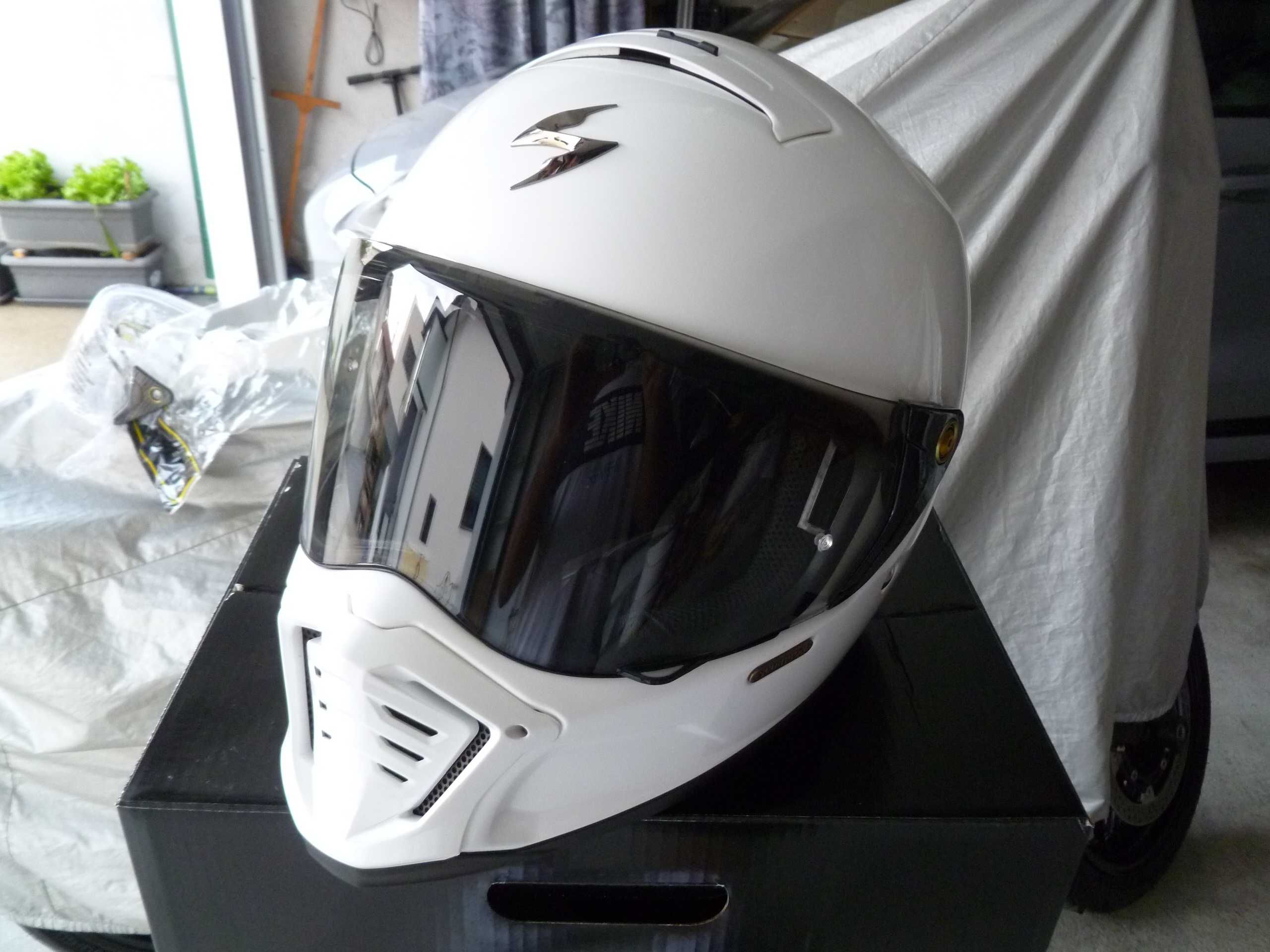 Capacete Scorpion EXO-HX1