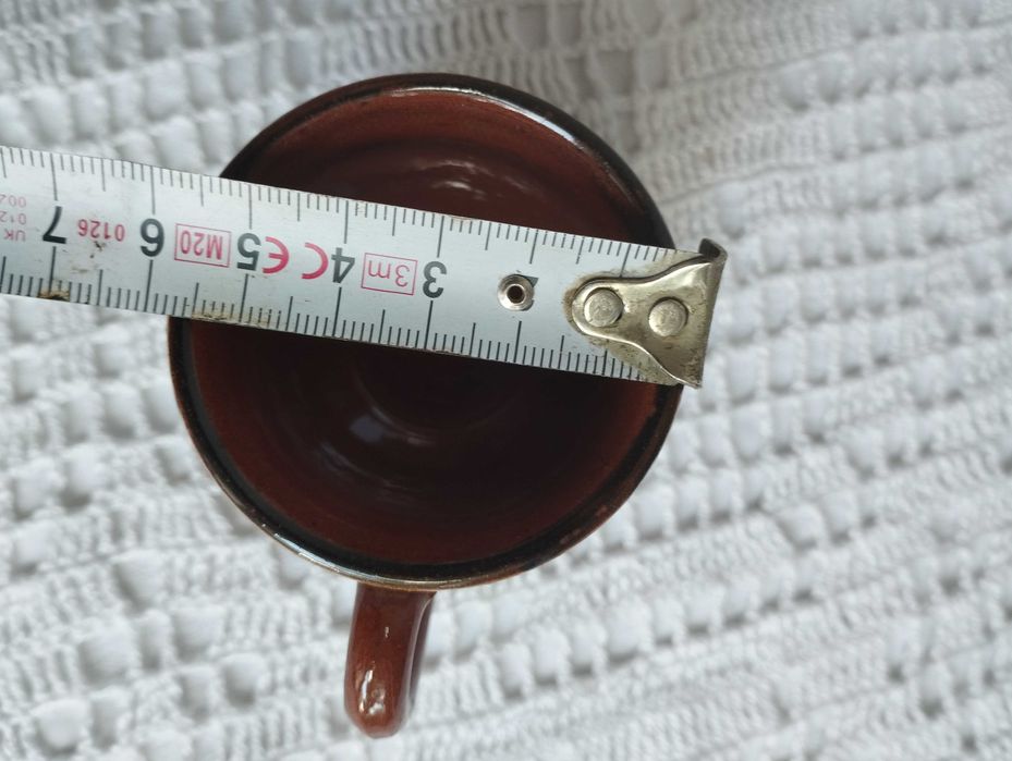 Ceramika bułgarska filiżanki i spodeczki