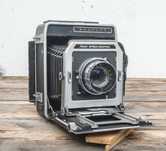 Graflex Super Speed Graphic c/ velocidade 1/1000s, formato 4x5