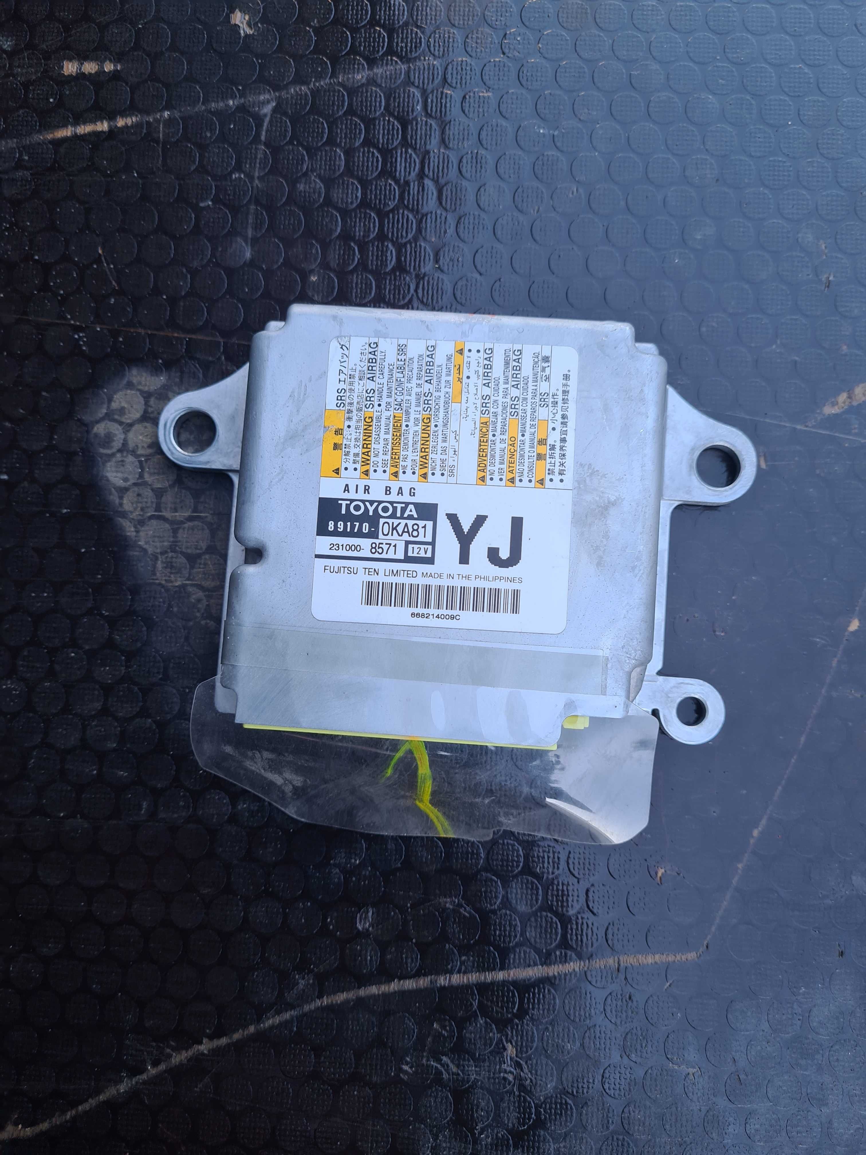 Toyota Hilux VIII 2.8 lift 21r moduł sensor AIRBAG 89170-0KA81