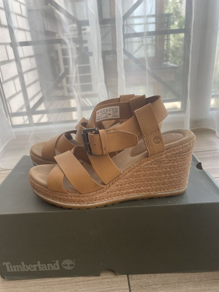 жіночі босоніжки, Timberland, продам