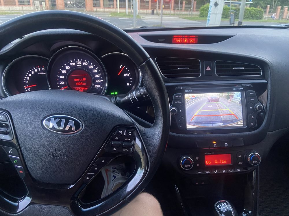 Kia ceed 2 kamera cofania