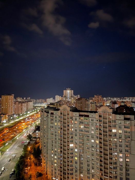 Без% Продаж 1-кімнатної квартири на Позняках 57 м2