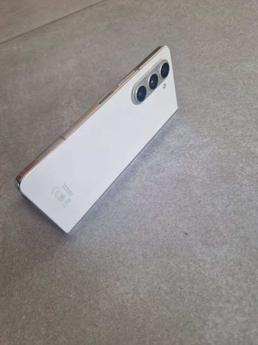 Samsung Z fold 5 512GB