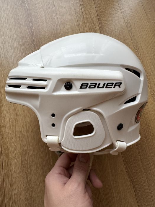 Kask bauer hokejowy