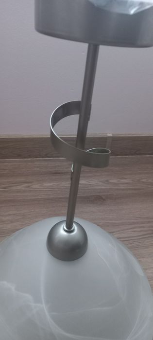 Lampa wisząca na 1 żarówkę