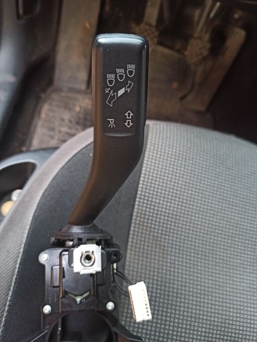 Подрулевой переключатель підрульовий перемикач Октавія а5