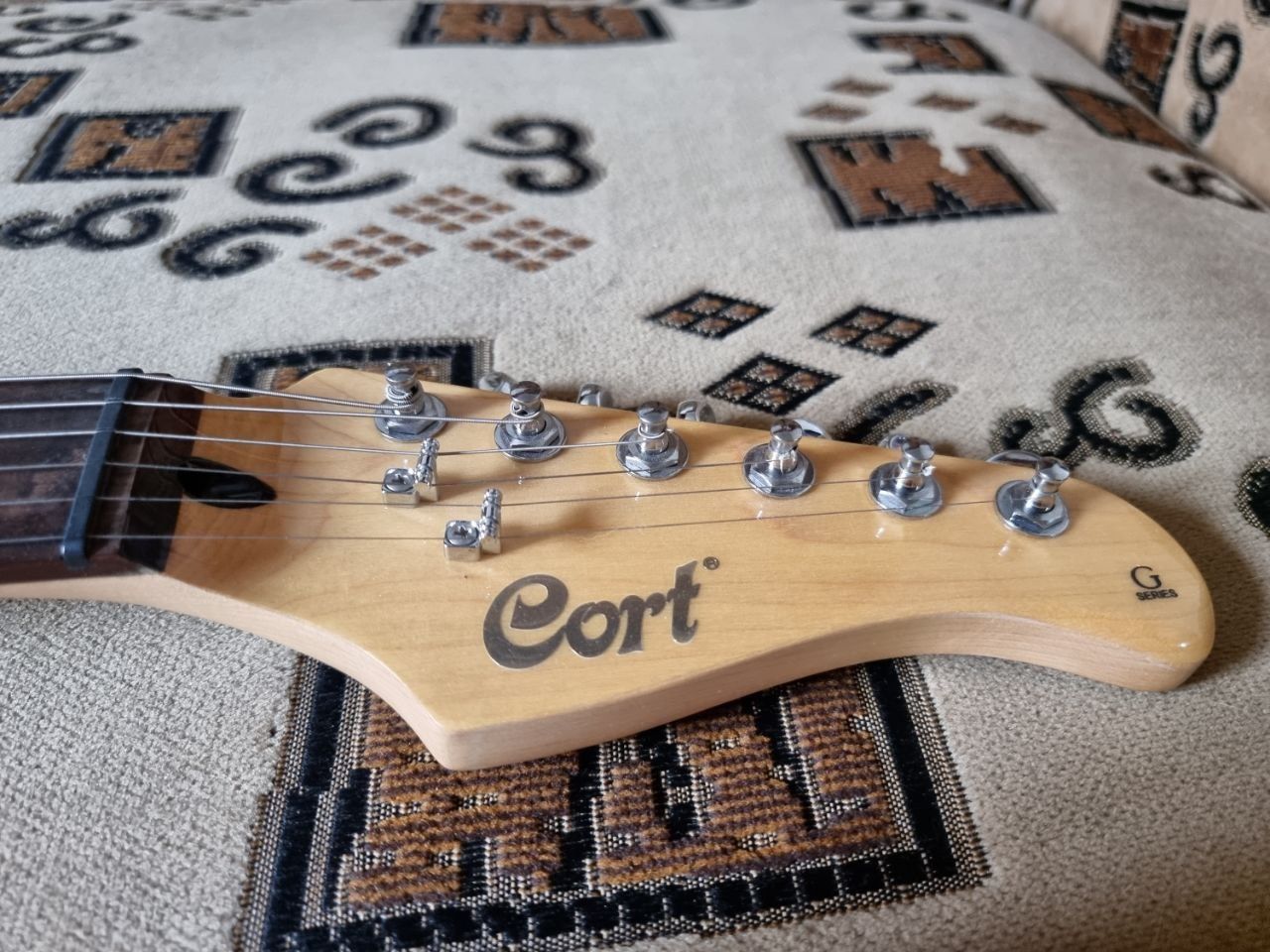 Электрогитара Cort G250 (Tobacco Amber Burst) новая