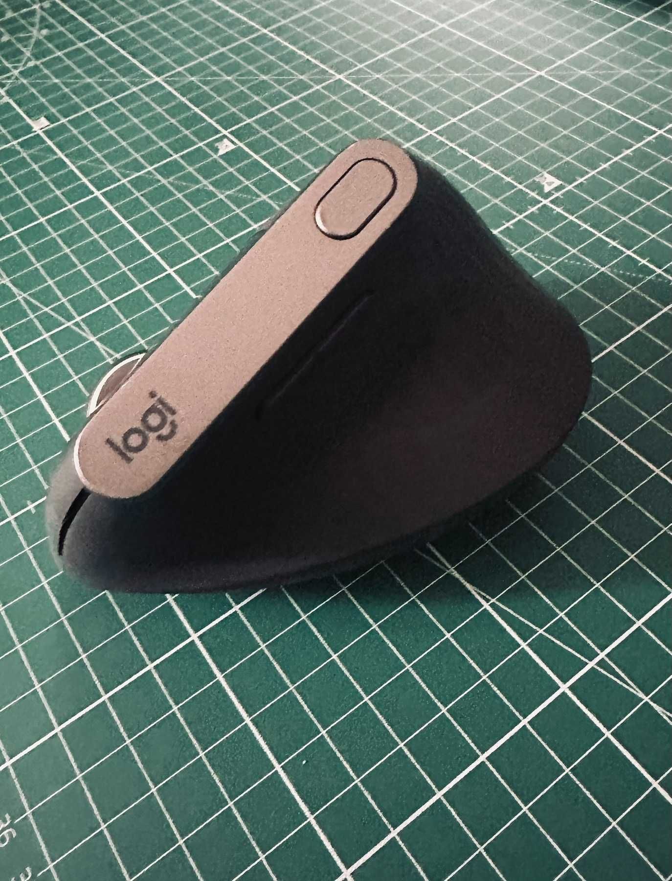 Мишка Logitech MX Vertical Advanced Ergonomic Mouse Оригінал!
