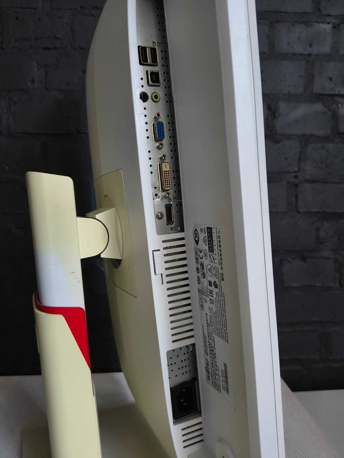 20 штук - Fujitsu Siemens B24W-7 LED 1920х1200 IPS (B) Б/В