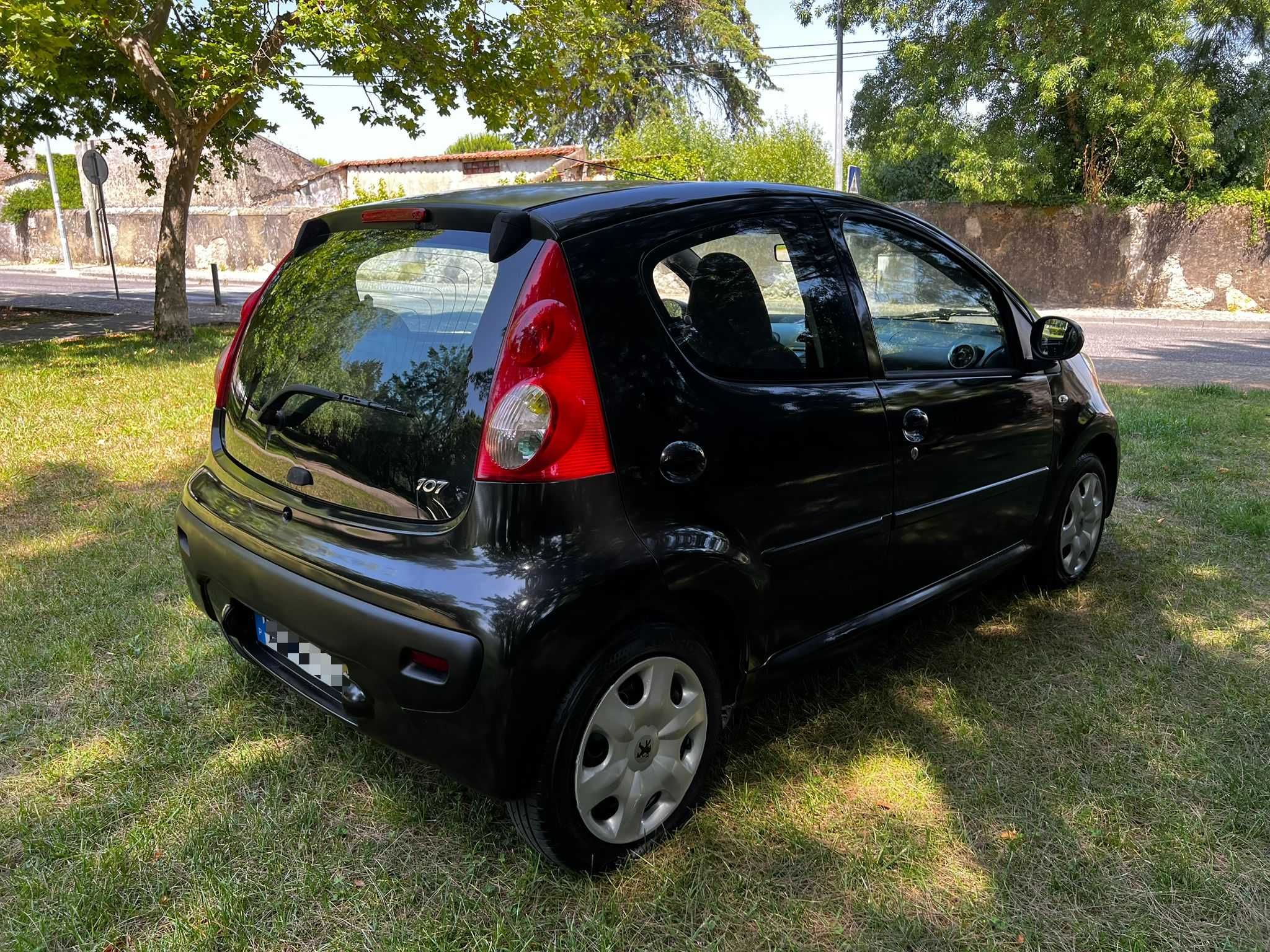 Peugeot 107 1.0 (1 Registo) - Excelente Estado Geral - SÓ 180.000 Kms