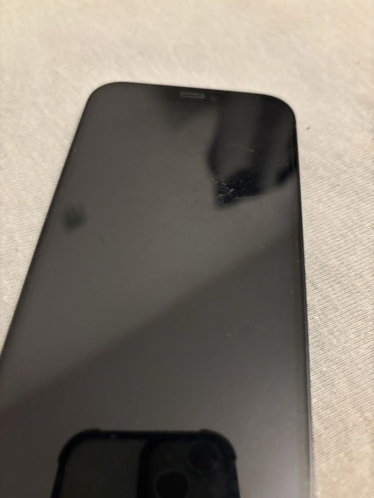 IPhone 12 idealny stan
