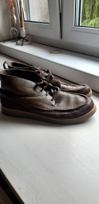 Buty skórzane firmowe.