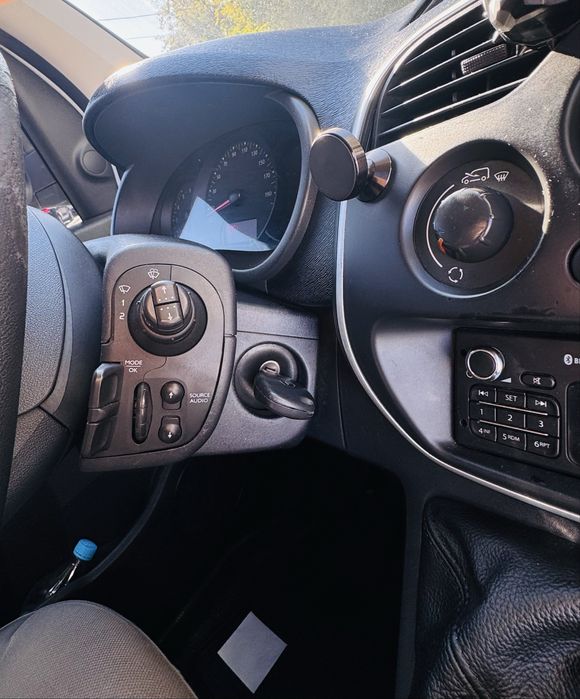 Продам renault kangoo 2017