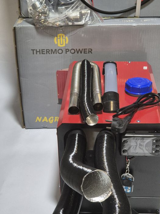 Webasto 8 KW Cicha Pompka Nagrzewnica traktor garaż wiata 12V 230V