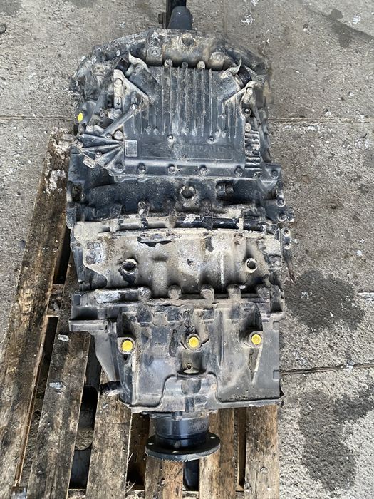АКПП коробка передач IVECO Stralis Magirus ZF 12as2330 td 12 AS 2330