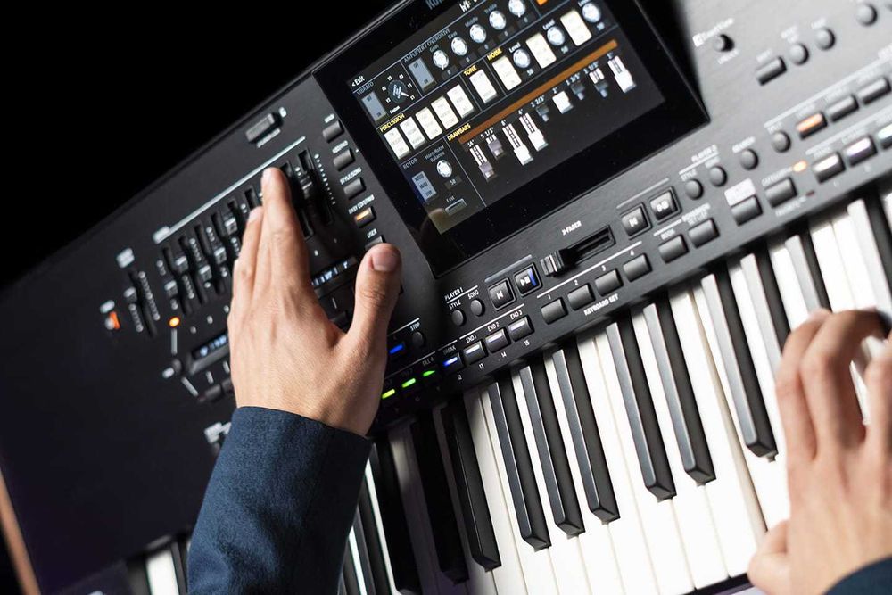 Korg PA5X 88 profesjonalny aranżer syntezator + pokrowiec