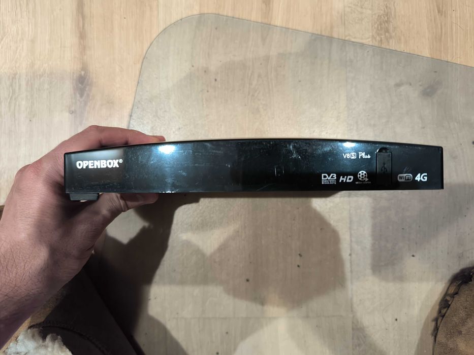Solovox V8s Box para antena parabólica