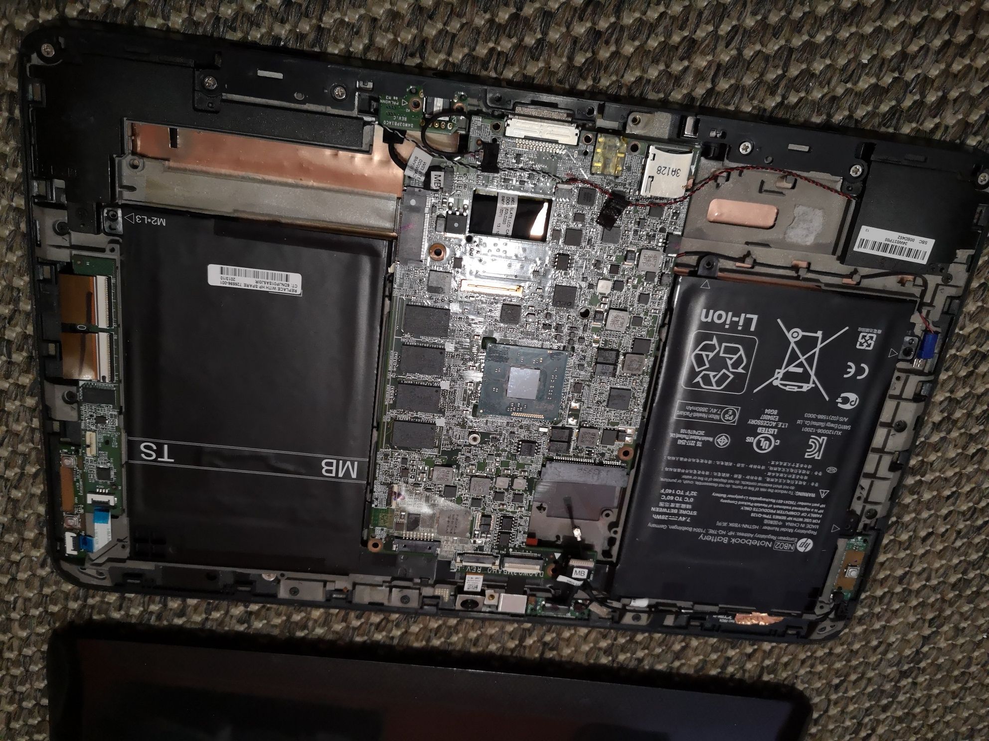 HP Pavilion 11-h000ew x2 PC