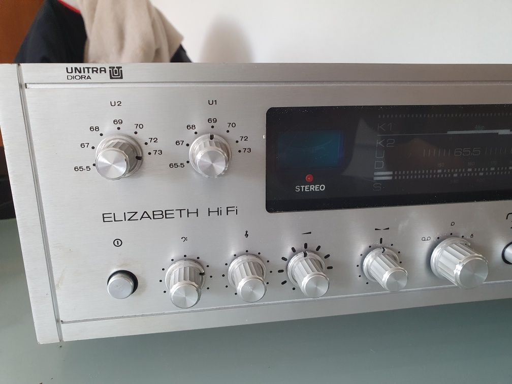 Amplituner Elizabeth