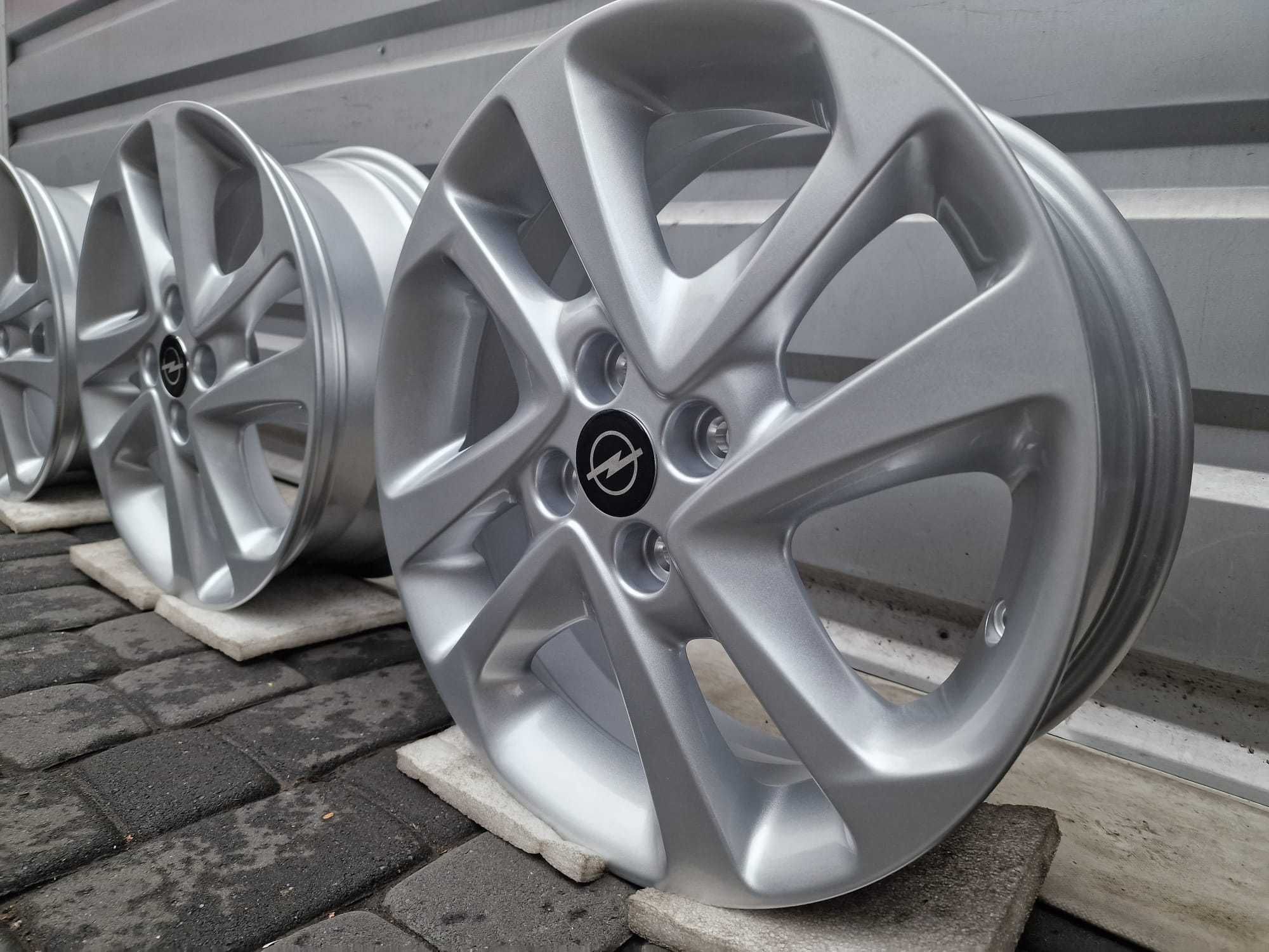 FABRYCZNIE NOWE Oryginalne Felgi Opel 16" Karl Adam Corsa Meriva