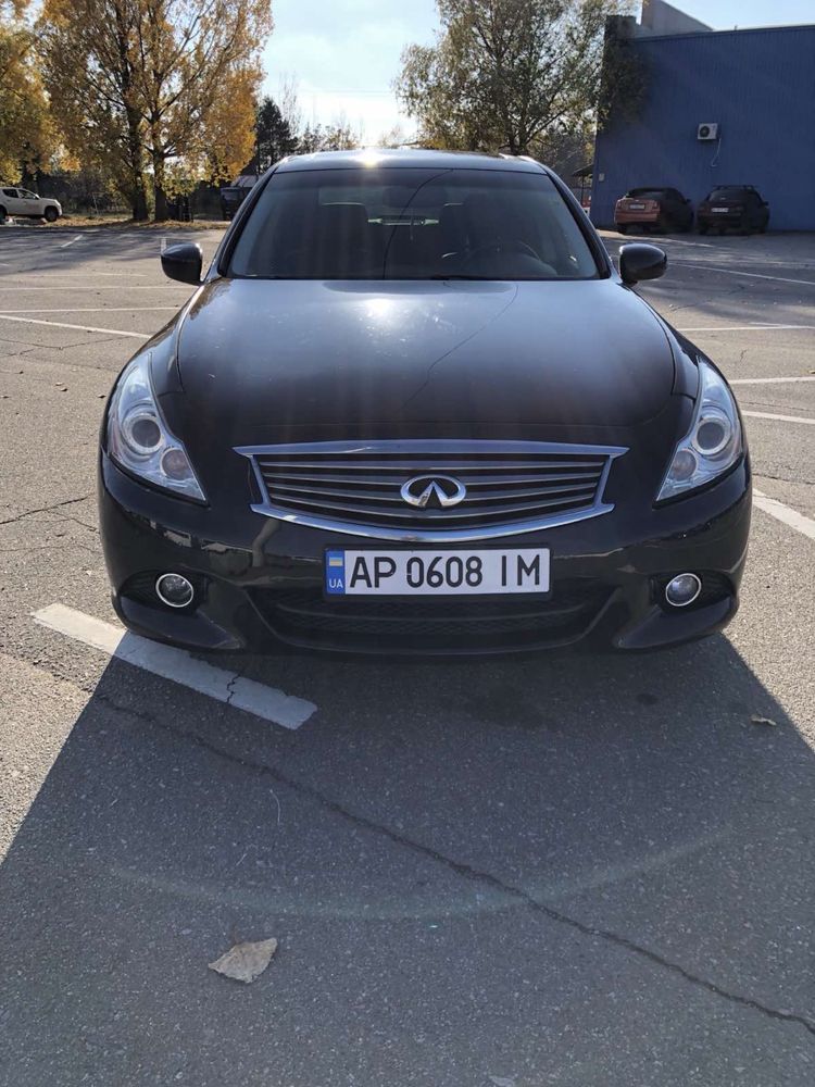 Infiniti g25 2011