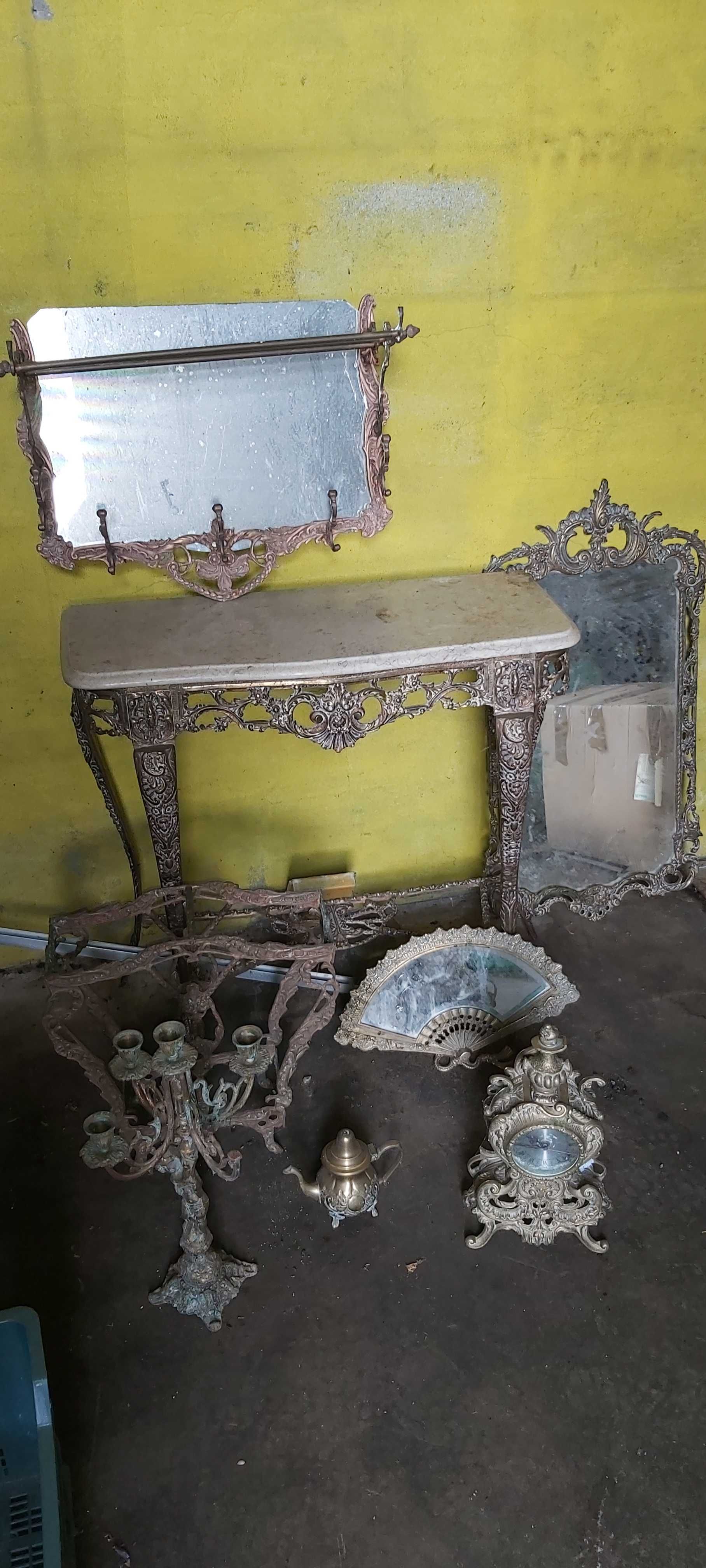 Conjunto de Peças Decorativas em ferro fundido