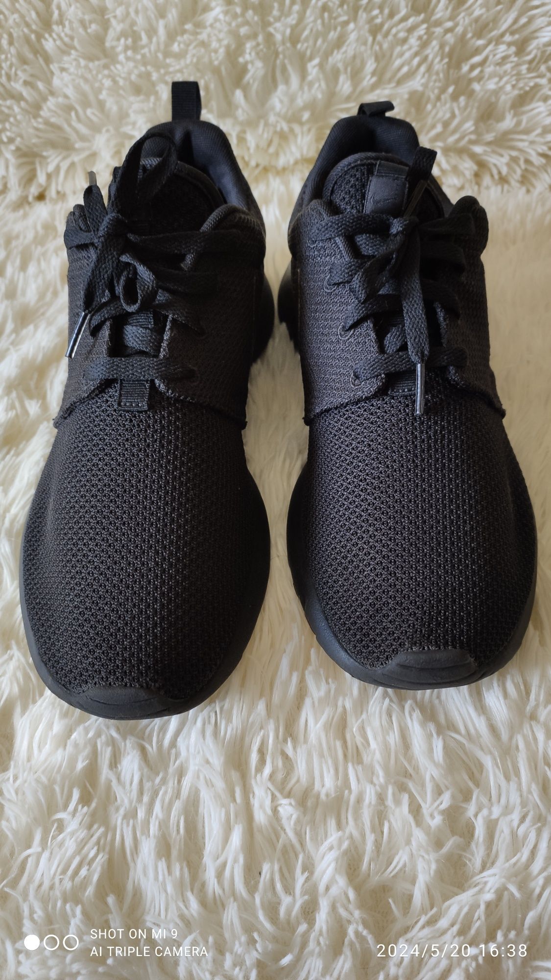 nike roshe one 42,5 р,27 см