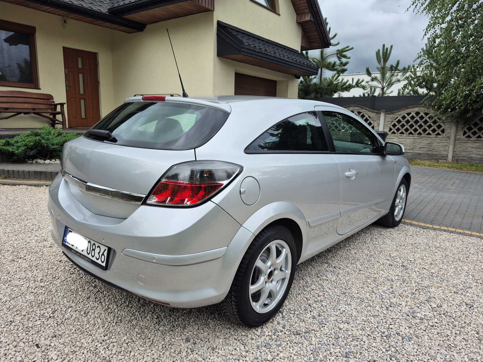 OPEL ASTRA GTC 3d 1.6+ GAZ sekwencja fotele RECARO KLIMA