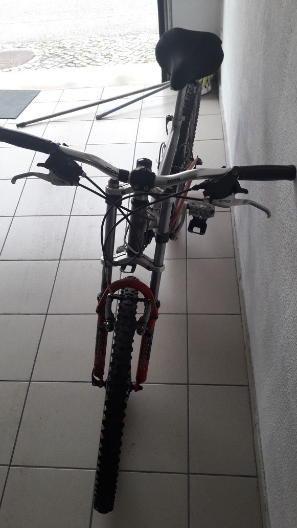 Bicicleta dupla suspensão aro 26