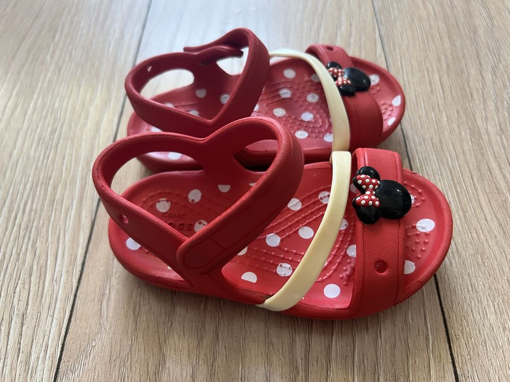 Sandaly dosney crocs myszka minnie czerwone c6