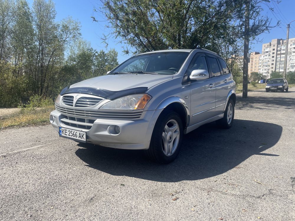 Продам SsangYong Kyron 2.7 xdi