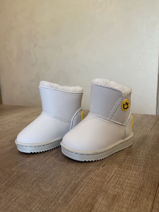 Зимові утеплені чобітки, 19 р.