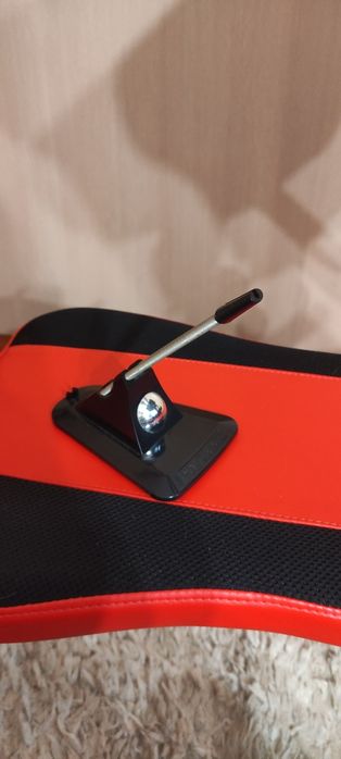 Держатель для кабеля мышки