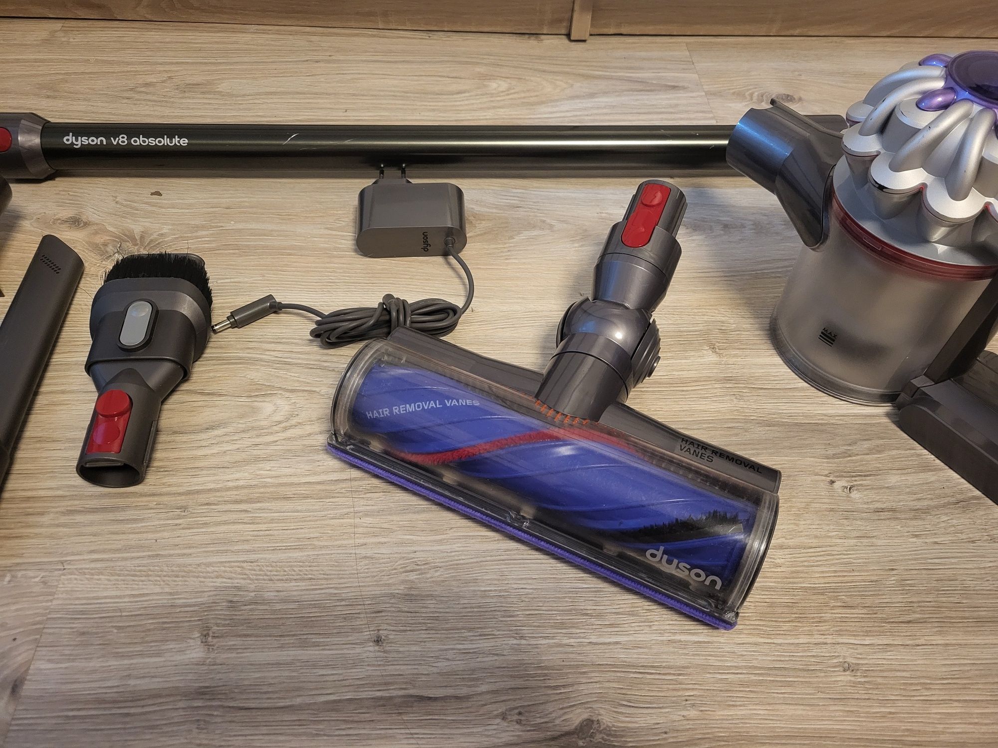 Odkurzacz Dyson v8 absolute sv25 Nowy model bezprzewodowy pionowy