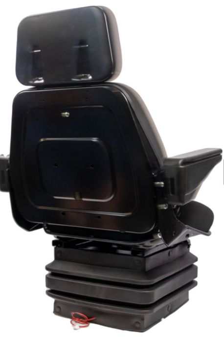 Assento de trator preto pneumático