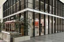 Loja com 600m2, "Empreendimento The Only 1", Ribeira Brava