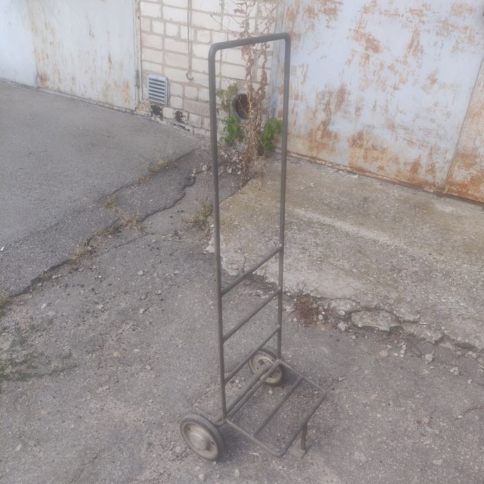 Продам надёжную тачку