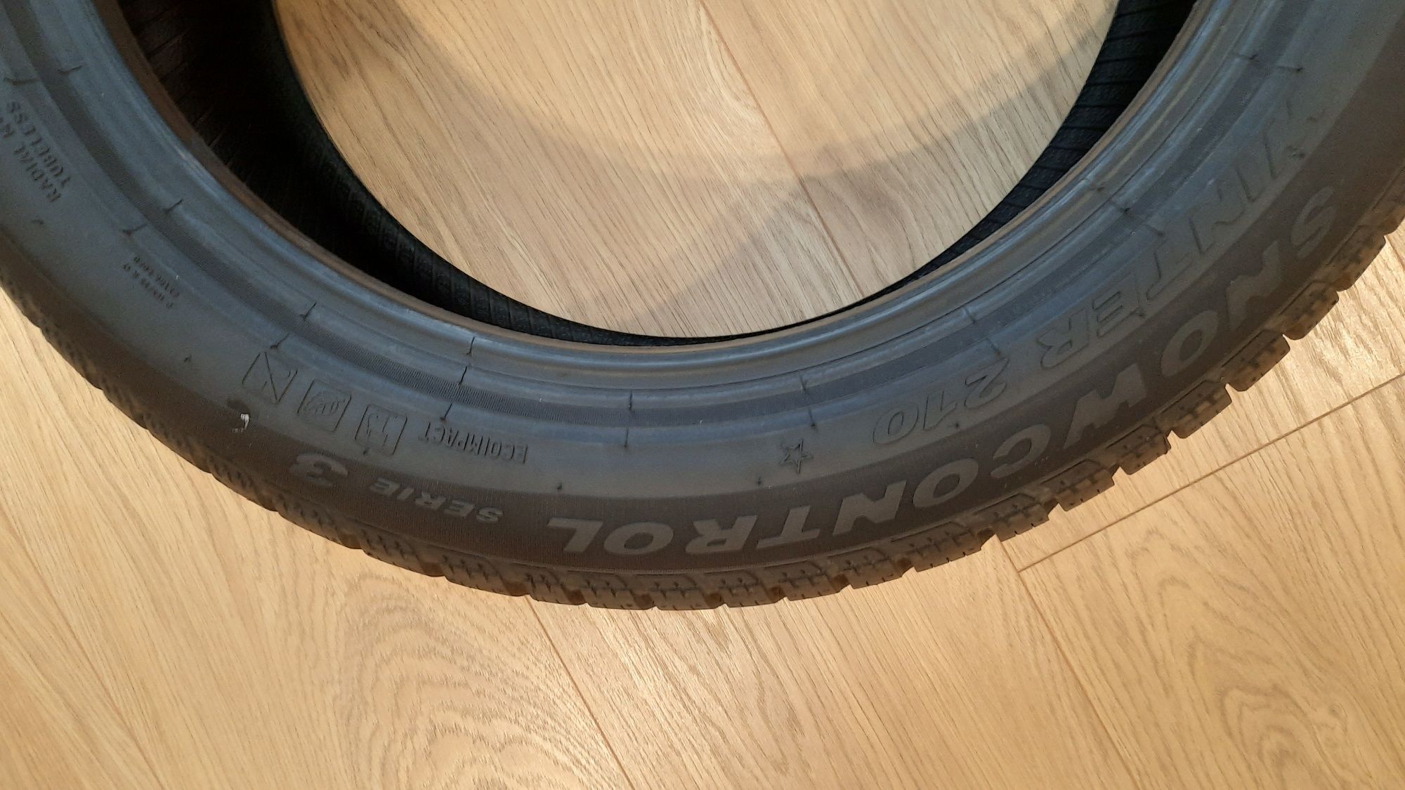 Pirelli SnowControl Serie III demo  195/55R17 92 H