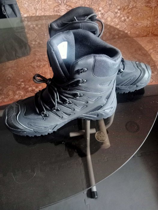 Bota Táctica NOVA tamanho 42