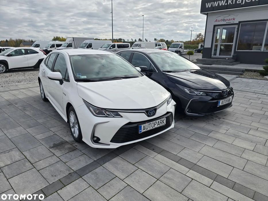Toyota Corolla 1.8 Hybrid Pierwszy właściciel F-Vat 23%