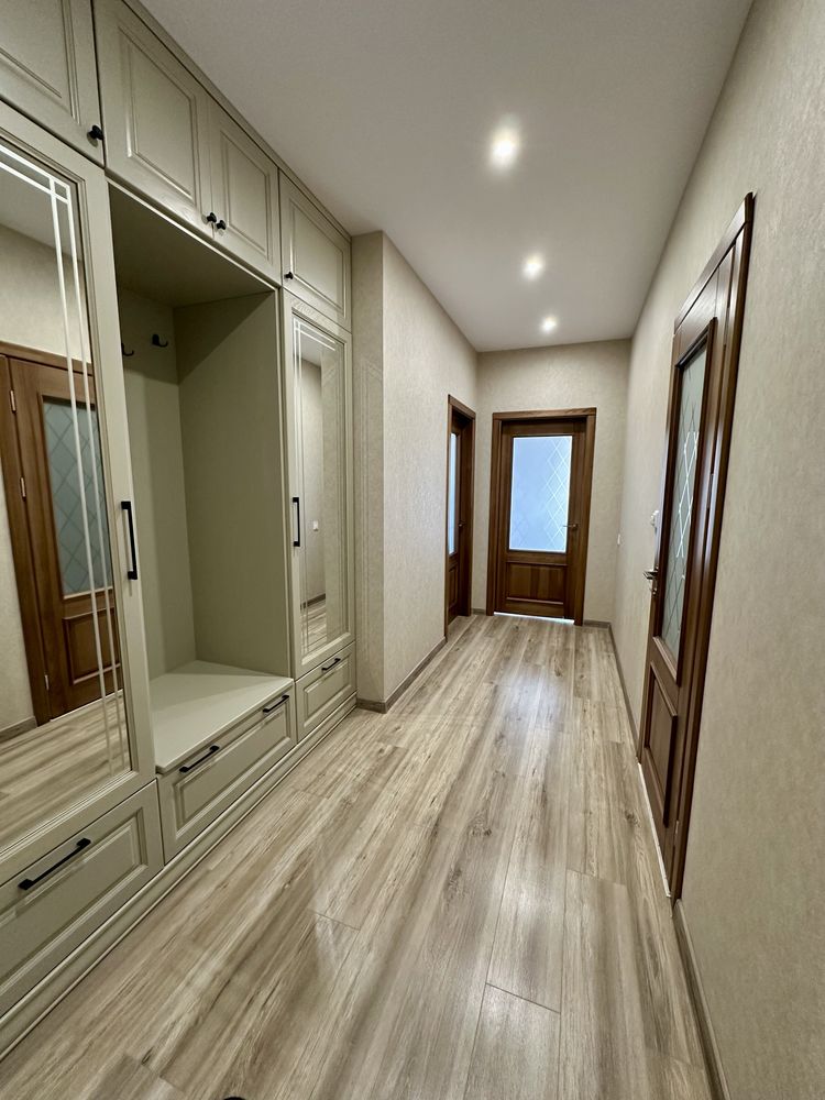 ЖК City Hub, вул. Мокра, Кудряшова, м. Вокзальна, Соломʼянська площа