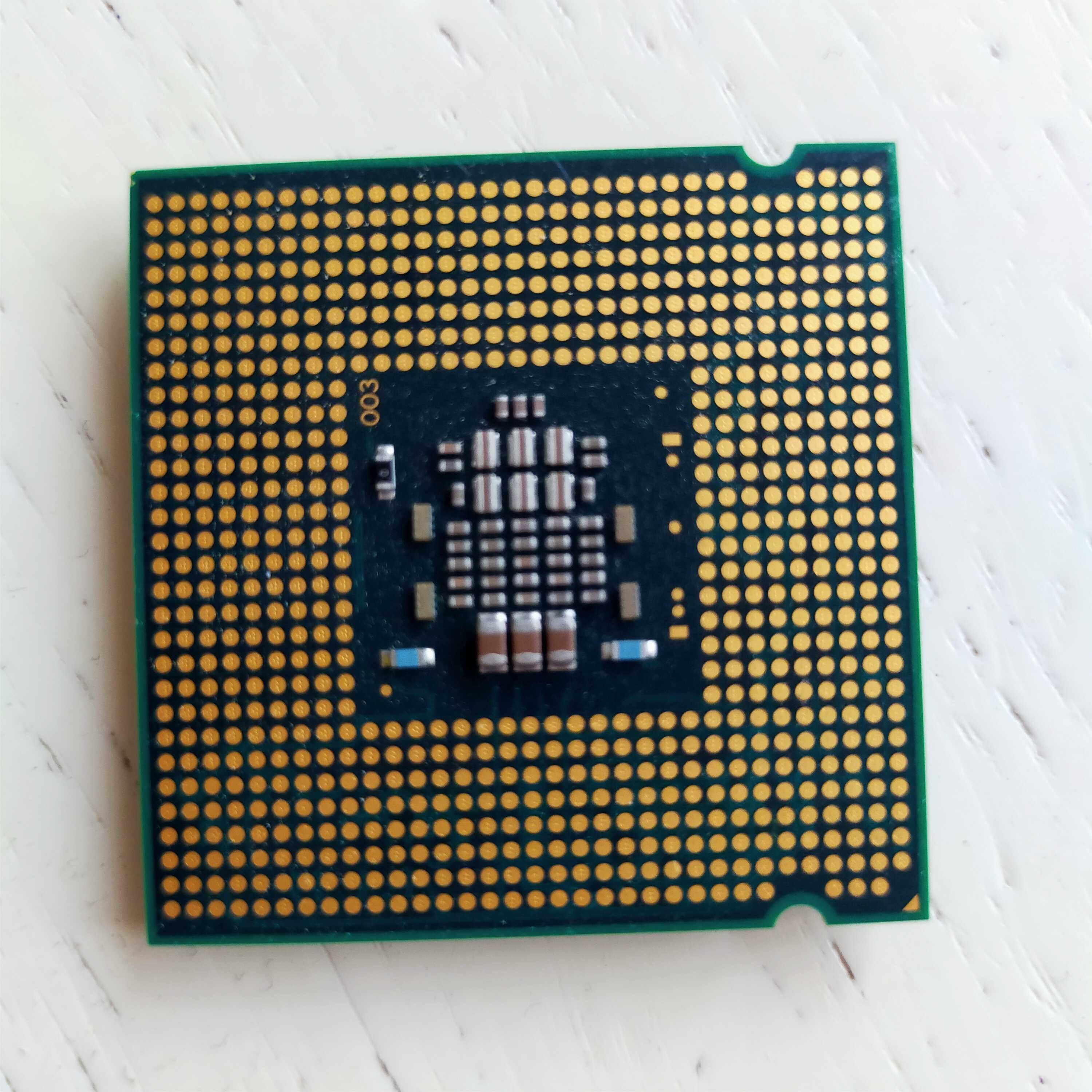 Intel® Pentium® Processor E2160
1M Cache, 1.80 GHz, 800 MHz